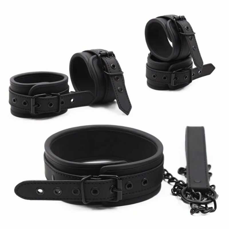 Ensemble Collier Menottes BDSM
